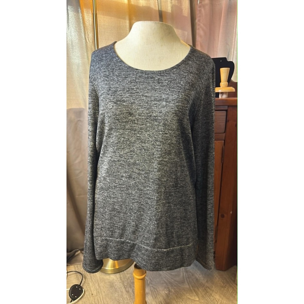 Studio by Energy Zone Womens Medium Gray Space Dye Open Back Long Sleeve Top